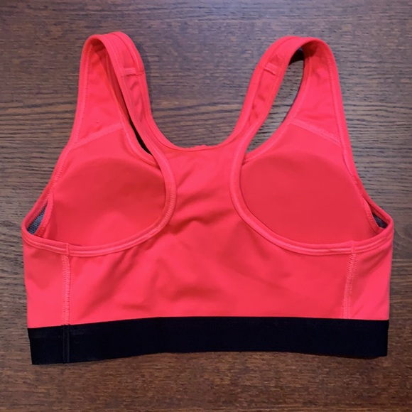 Nike Sports Bra - Picture 2 of 3